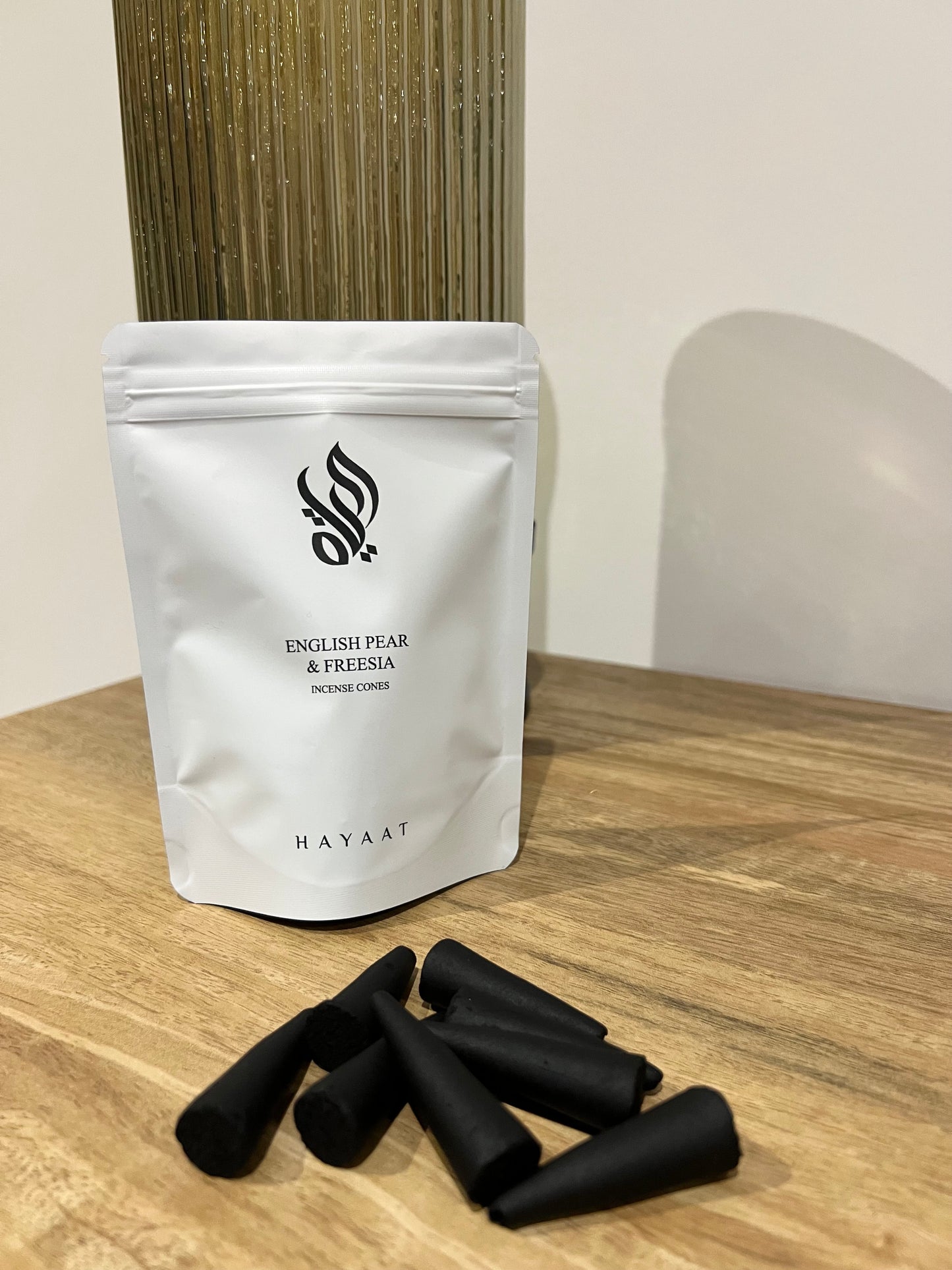 English Pear & Freesia Cones Refill Pack (30)